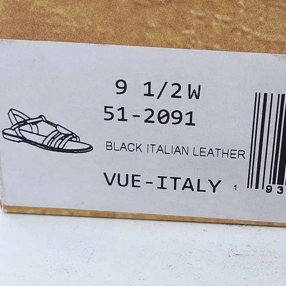 Bella Vita Womens Vue-Italy Flat Sandal Gold Ornament Slingback Black Size 9.5W - Picture 9 of 10